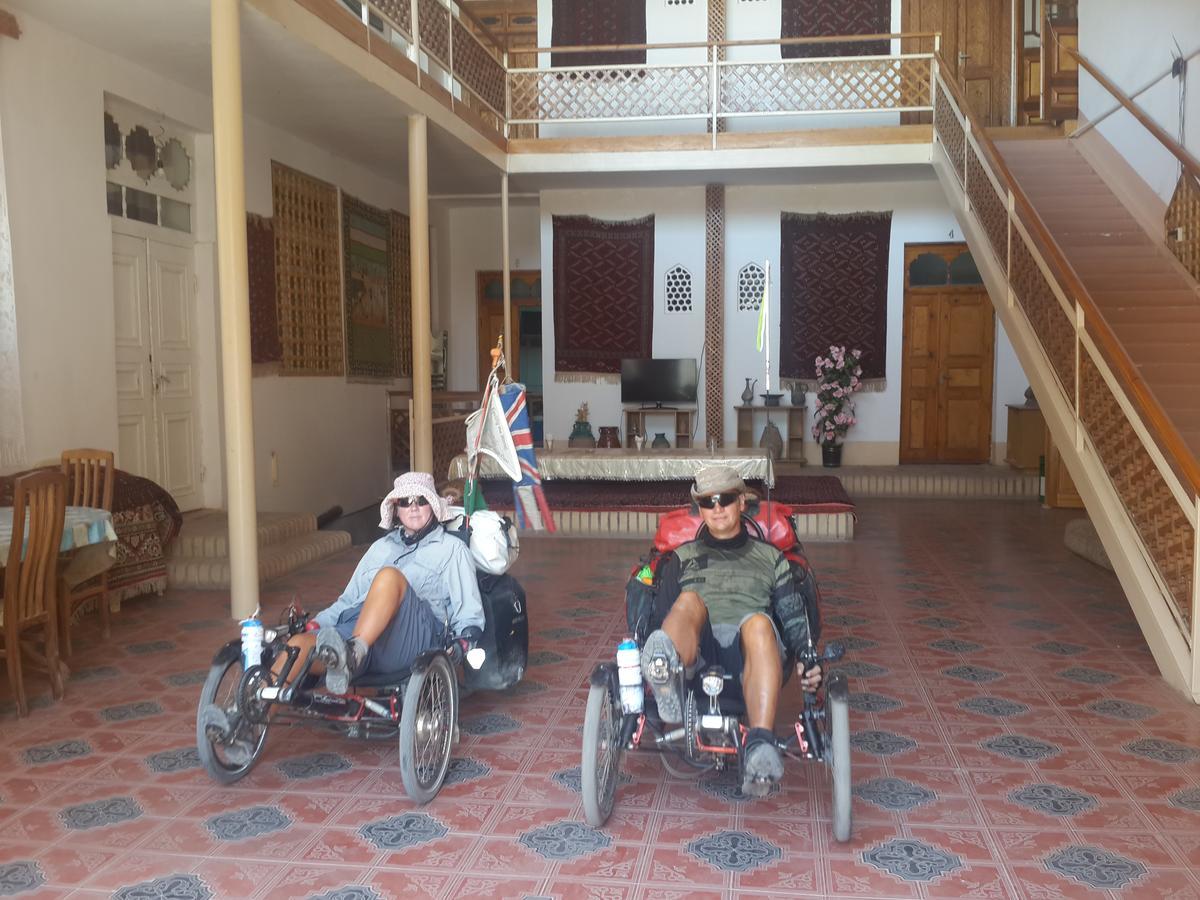 Islambek Khiva Hotel Екстериор снимка